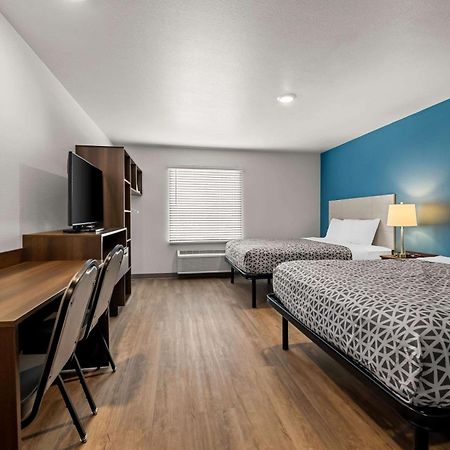 Woodspring Suites Loves Park - Rockford Buitenkant foto
