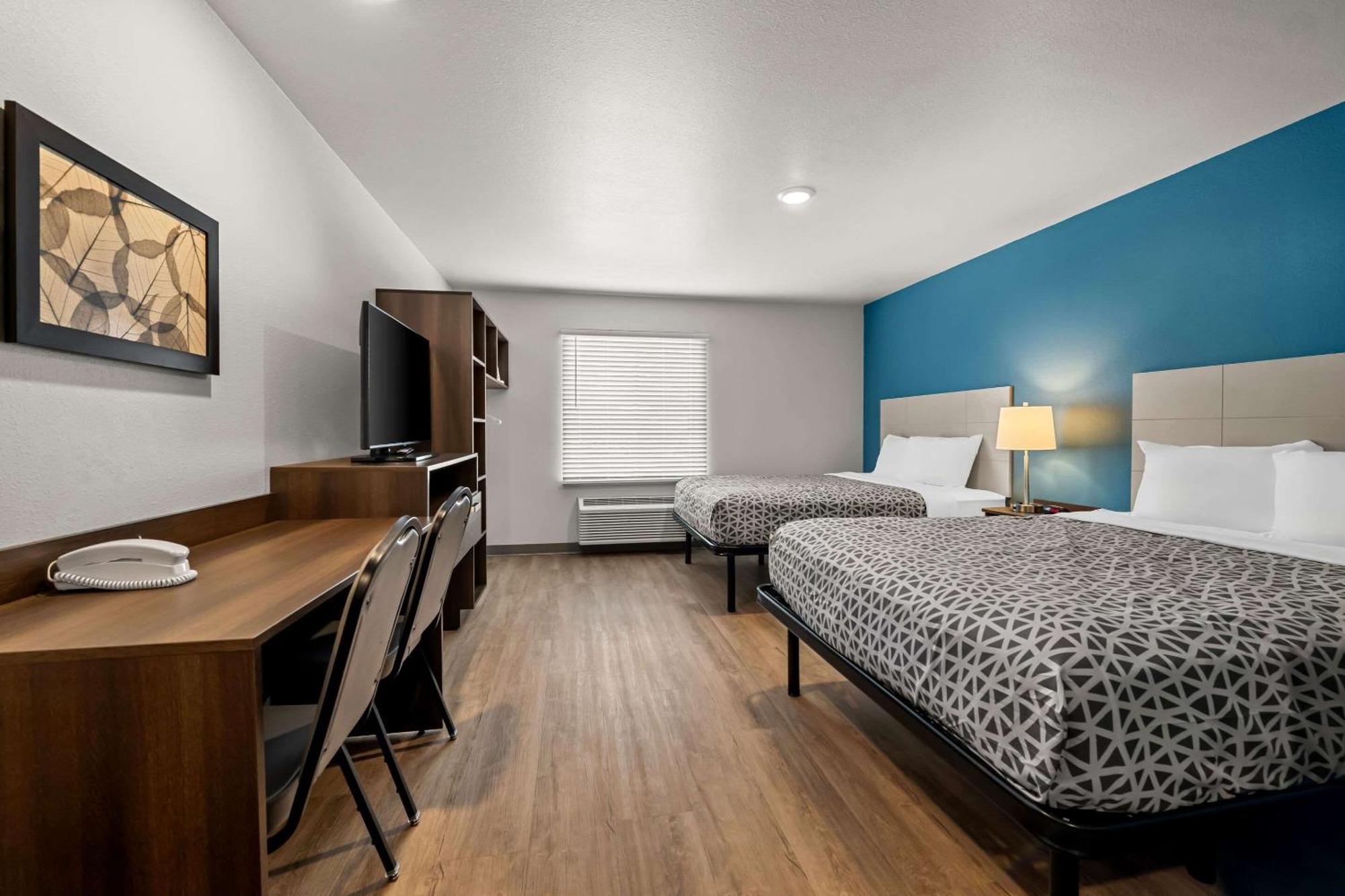 Woodspring Suites Loves Park - Rockford Buitenkant foto
